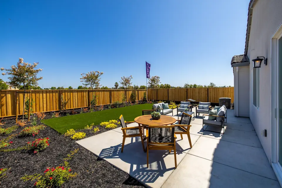 052-h_2431.webp