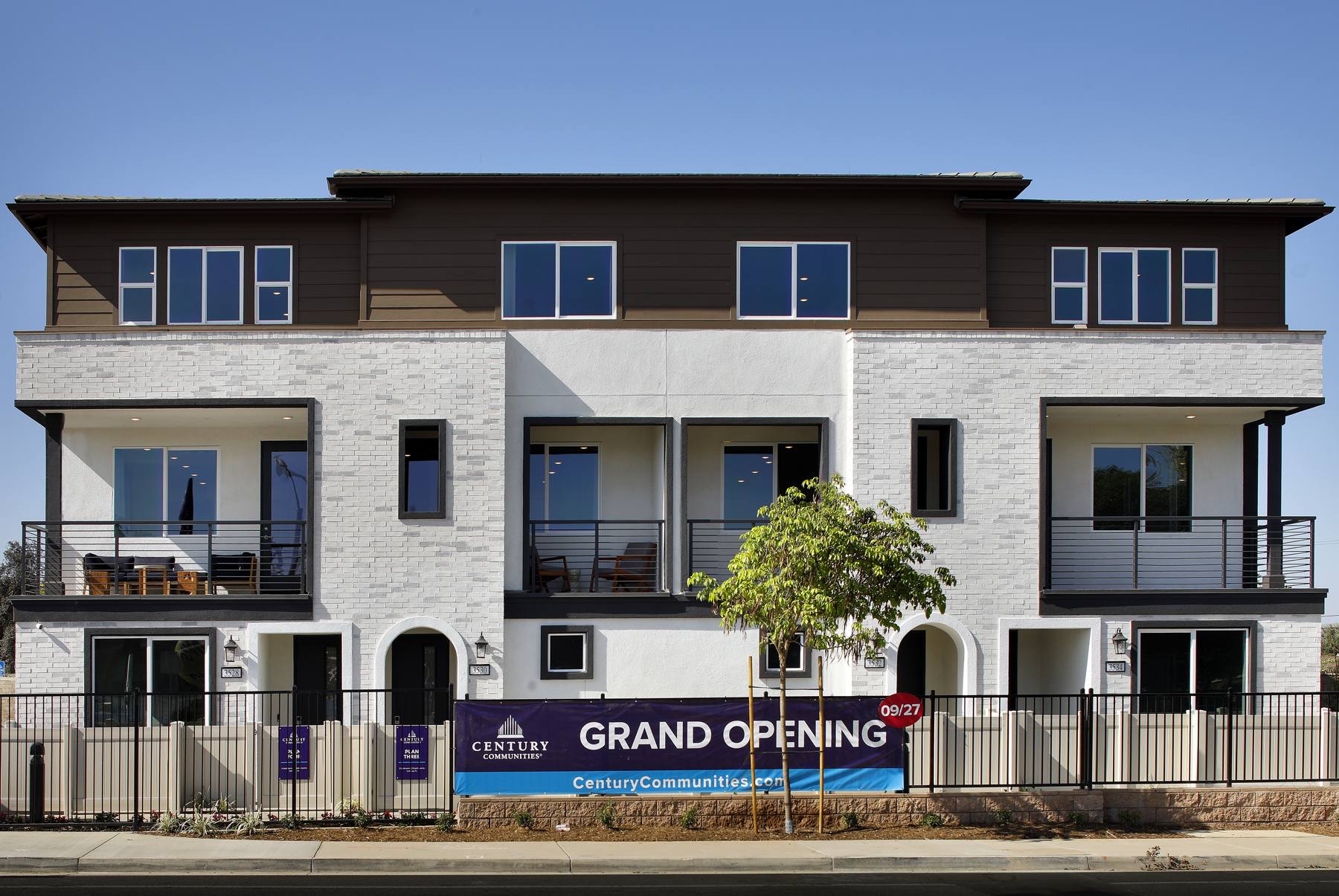 0023 9521 HANNAH WAY