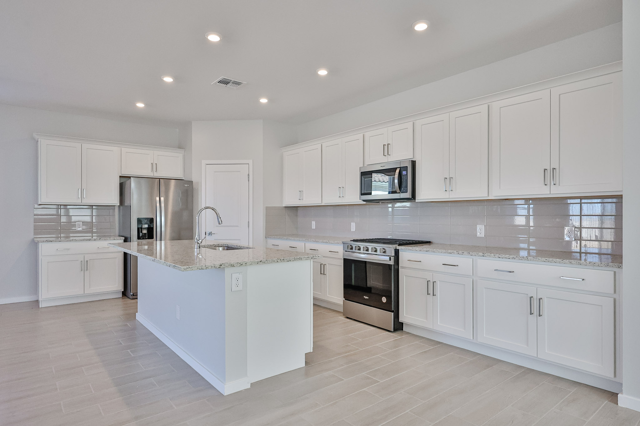 0203 22970 W MONONA LN