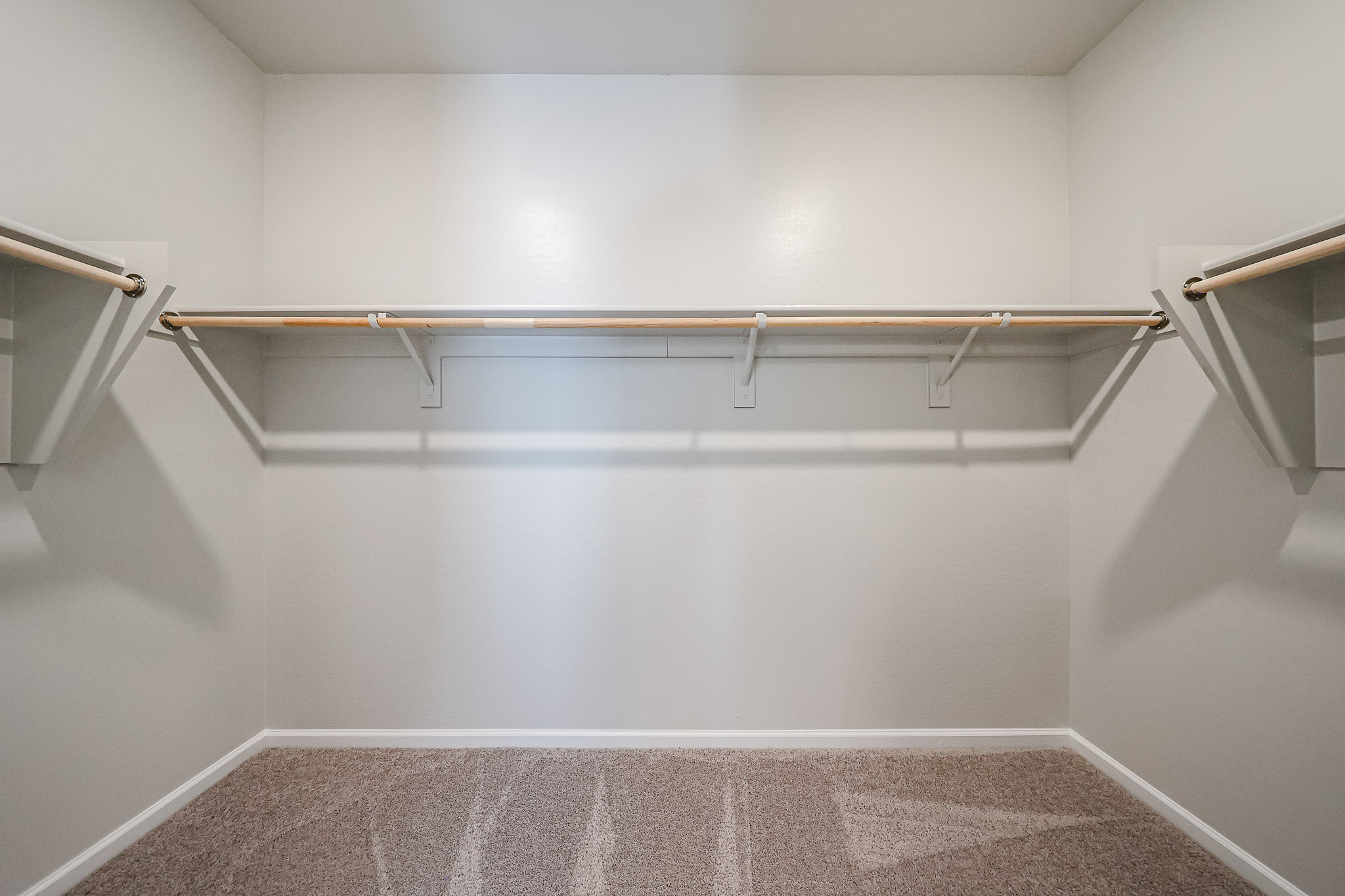 A metal bar in a room.