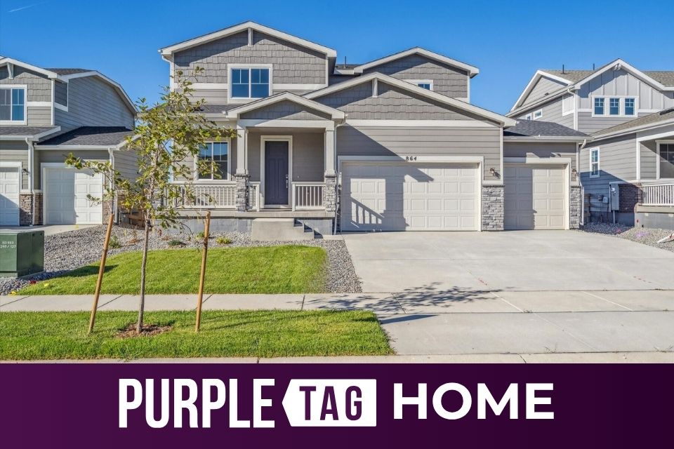 1907 864 Hummocky Way