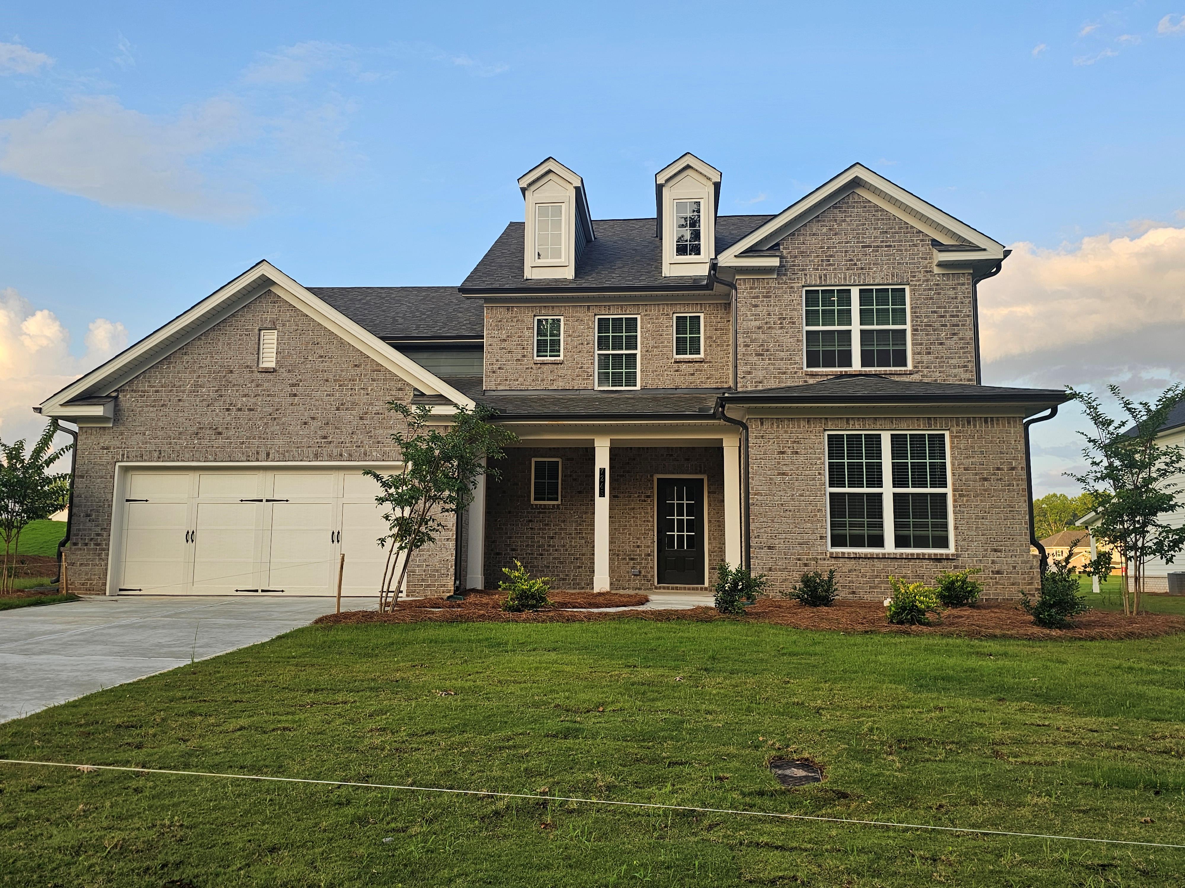 0021 7245 Carruthers Way