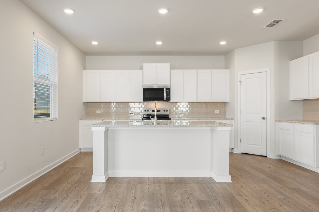 0119 4112 Thornbud Road
