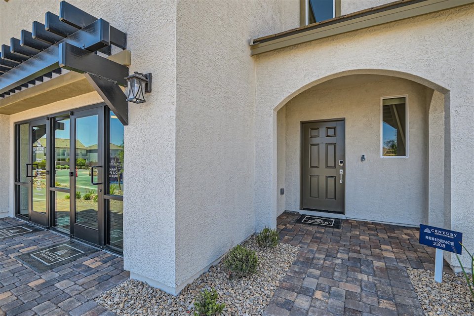 A building with glass doors.