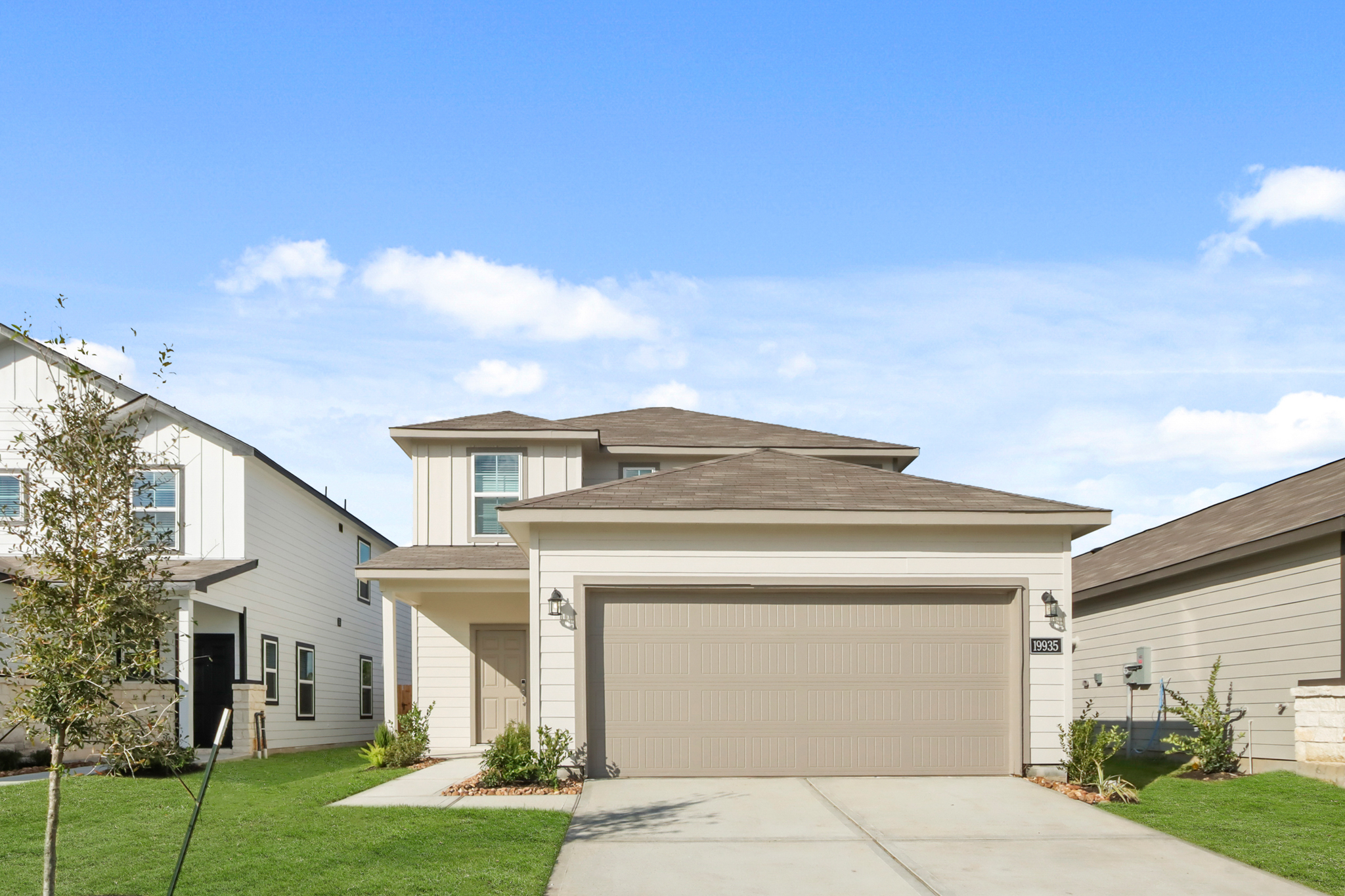 010426 19935 Park Mesa Lane