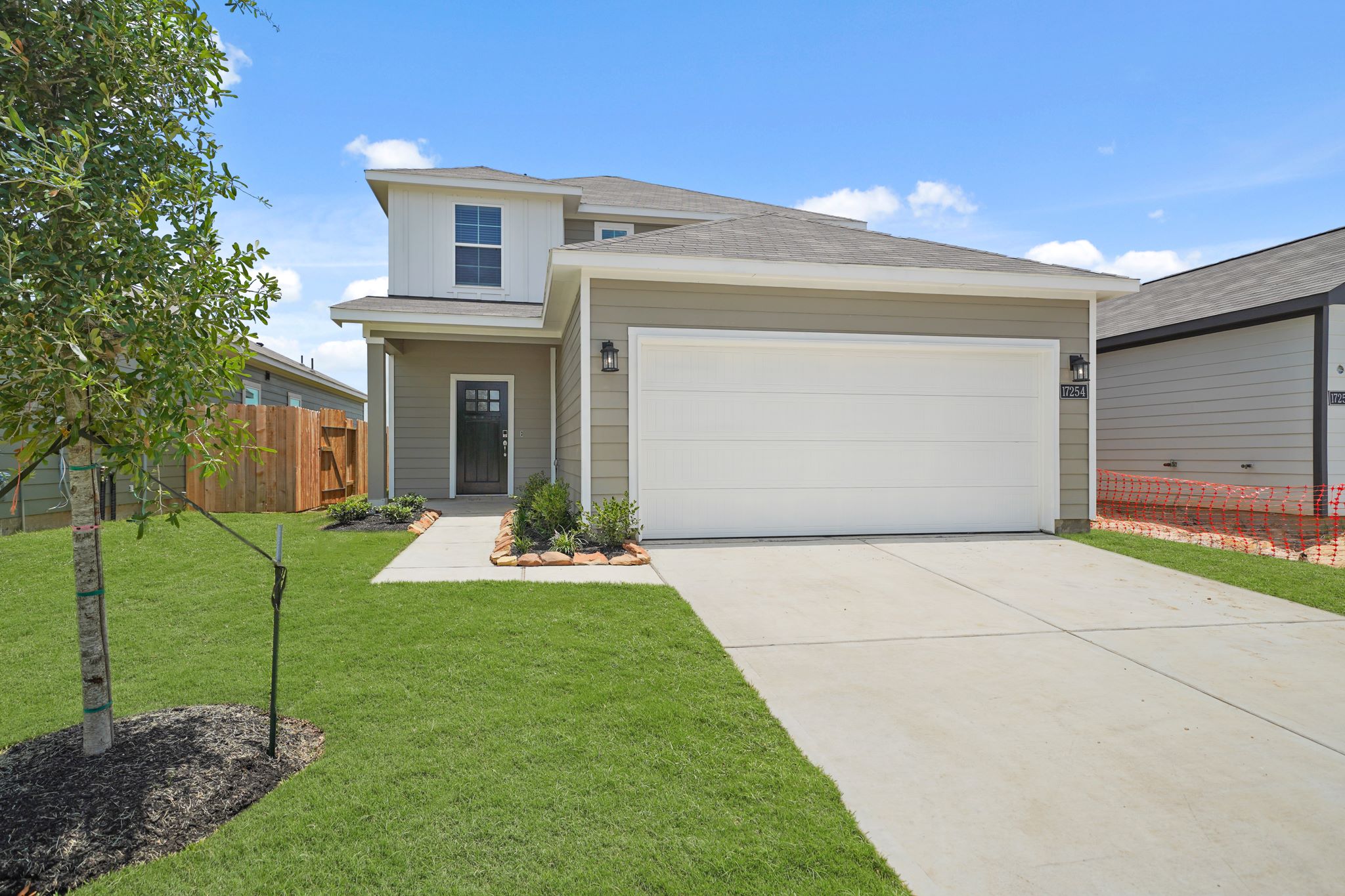 020511 17254 King Eider Road